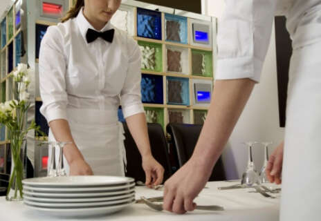 餐厅服务员